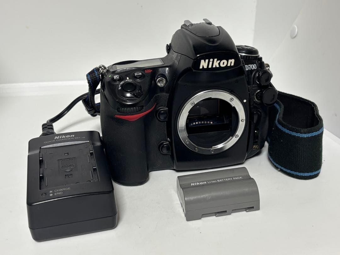 Nikon ニコン D700 ボディ 充電器付き 楽天市場】nikon d700 充電器の通販