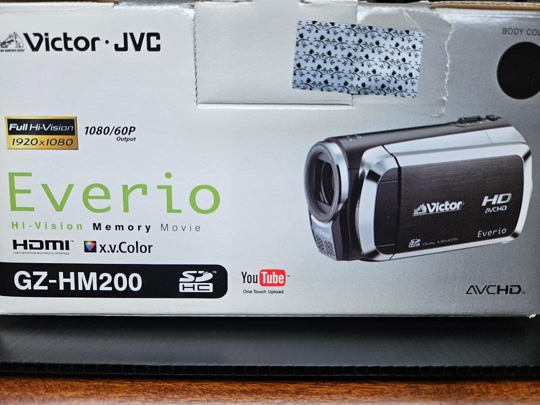 【Victor JVC Everio GZ-HM200】 本体 稼動品 JVC GZ-HM200 Everio S High Definition Camcorder GZ-HM200A B&H