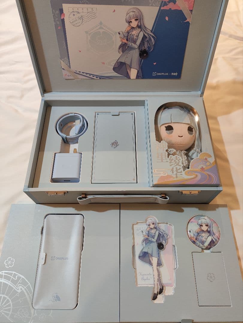 OnePlus 6T 原神 神里綾華 コラボ スマホ 限定版 原神ゲーミングスマホ「OnePlus Ace 6T 神里綾華限定版」
