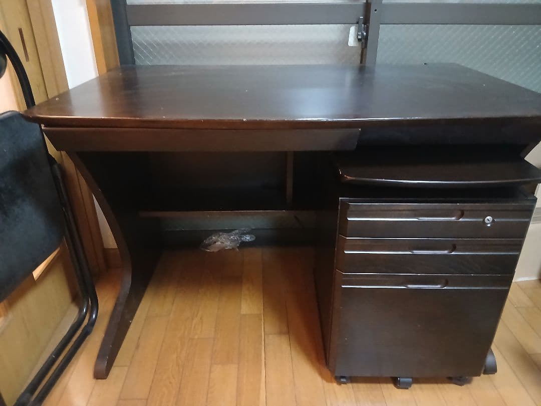 【送料込み】カリモクの勉強机セット23000円 楽天市場】カリモク 学習机/ デスクセット（天板昇降ワゴン付き