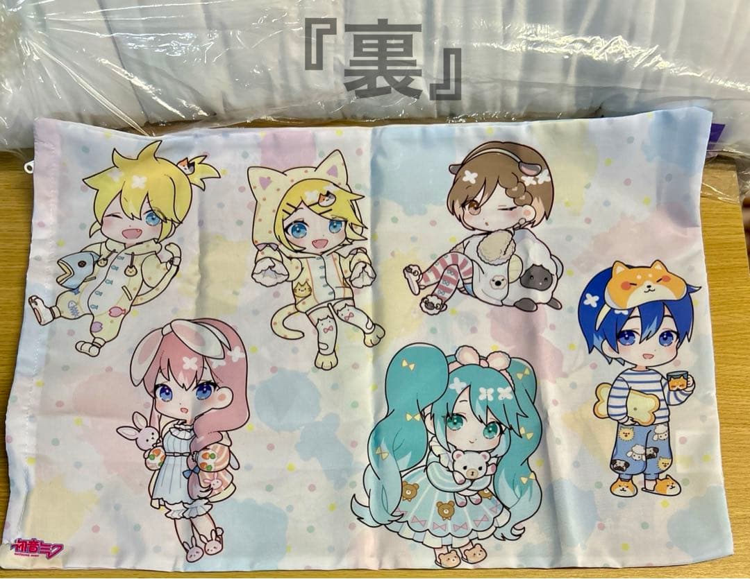 初音ミク ロングクッションvol.3 抱き枕 初音ミク＆巡音ルカ枕カバー