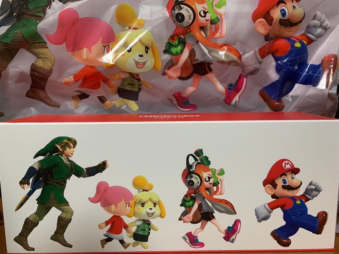 新品未開封　店舗限定箱付き　Nintendoストア スタチュー　4体セット NintendoTOKYOに飾られているスタチューがミニサイズになって登場