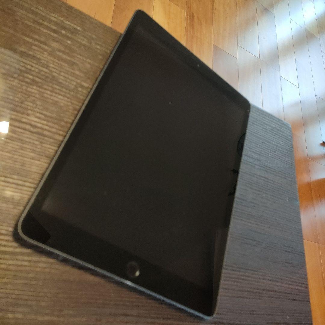 Apple iPad スペースグレー 本体 Amazon.co.jp: 【整備済み品】 Apple iPad (第5世代) Wi-Fi +