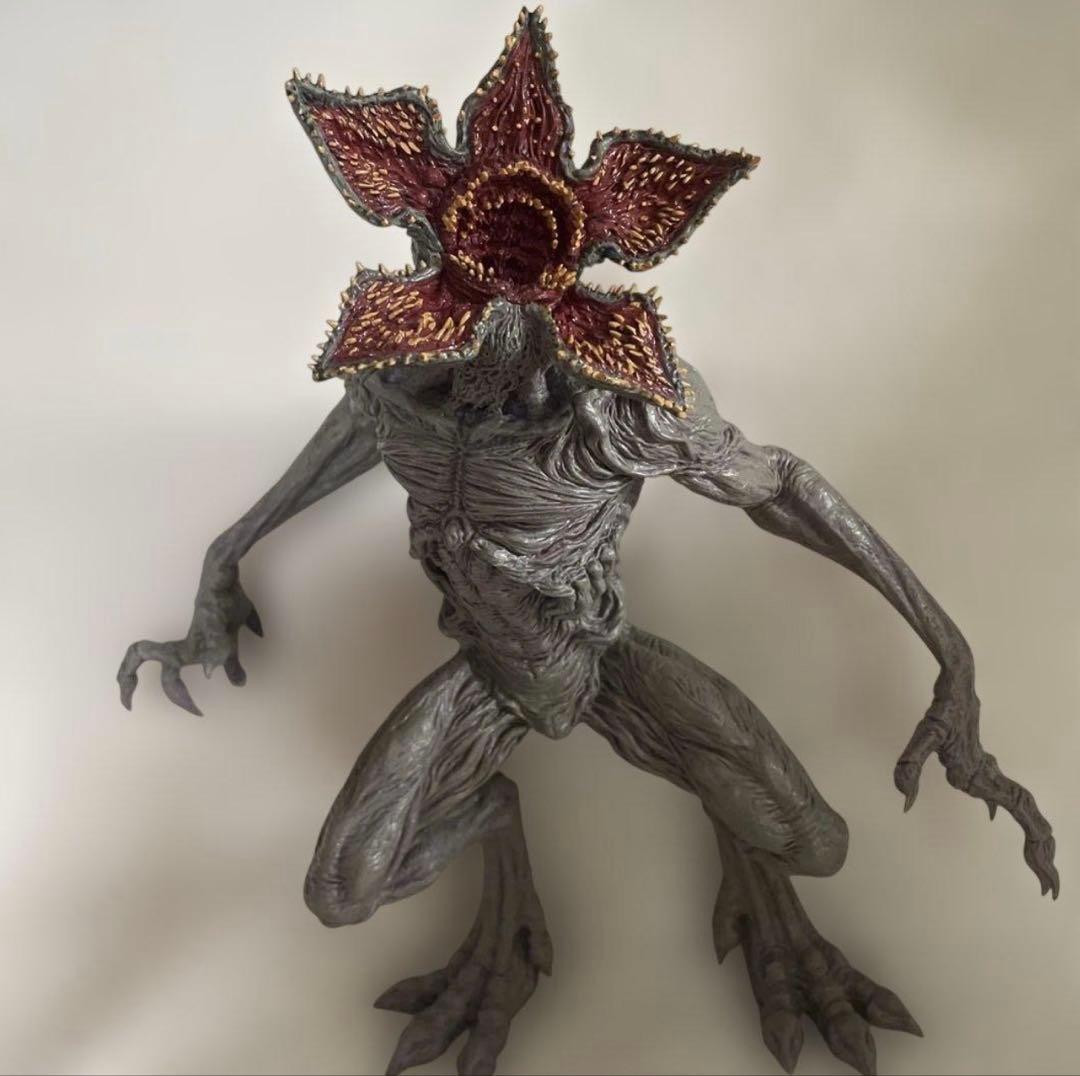 一番くじA賞 ストレンジャーシングス デモゴルゴン リペイント - メルカリ