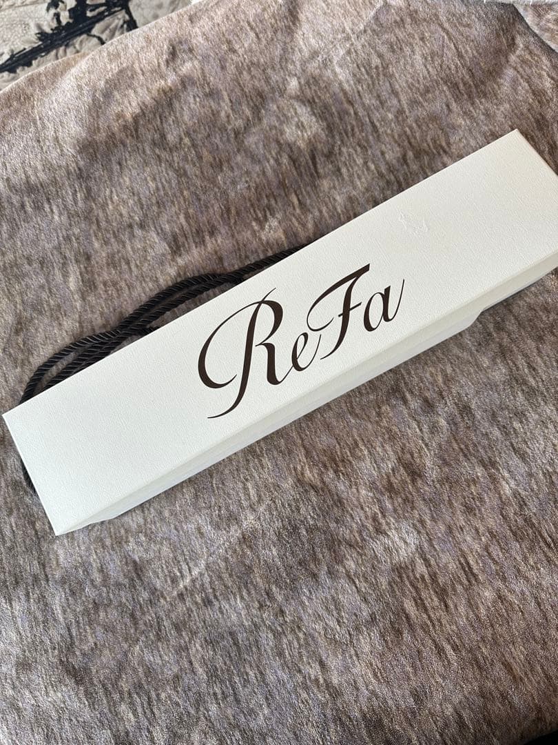 ReFa ストレートヘアアイロン 美品 リファビューテック ストレートアイロン | ヘアアイロン | ReFa