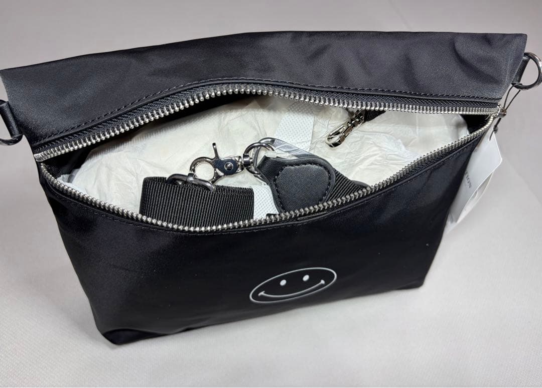 GOOD GRIEF!/グッド グリーフ】 SMILE ポーチ - メルカリ