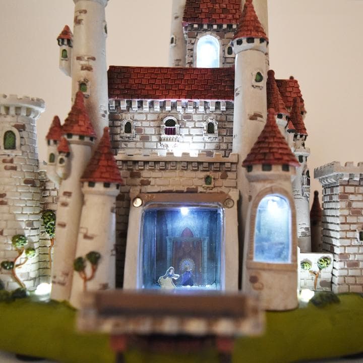 ディズニー キャッスルコレクション 白雪姫 ライトアップフィギュア