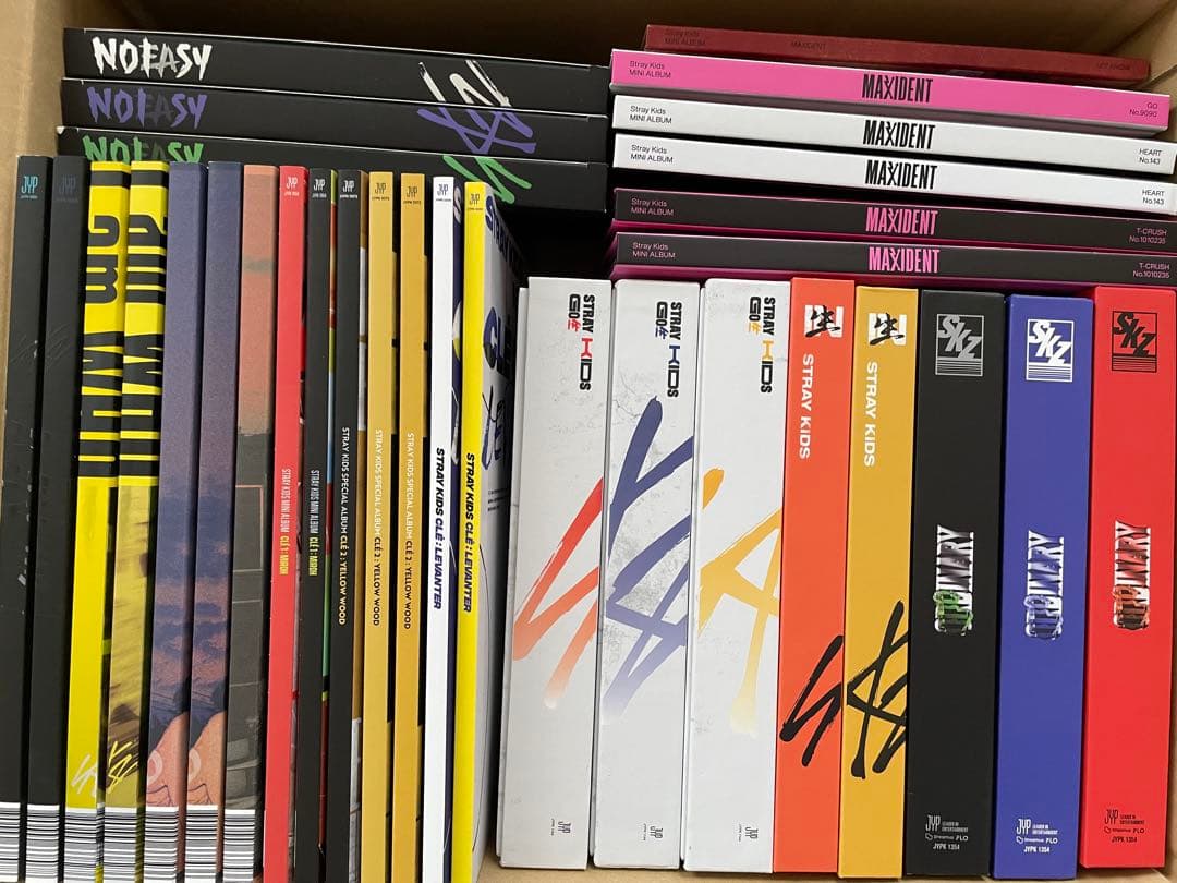 StrayKids アルバム まとめ売り 封入トレカあり トレカあり straykids スキズ アルバム 9点まとめ売り - メルカリ