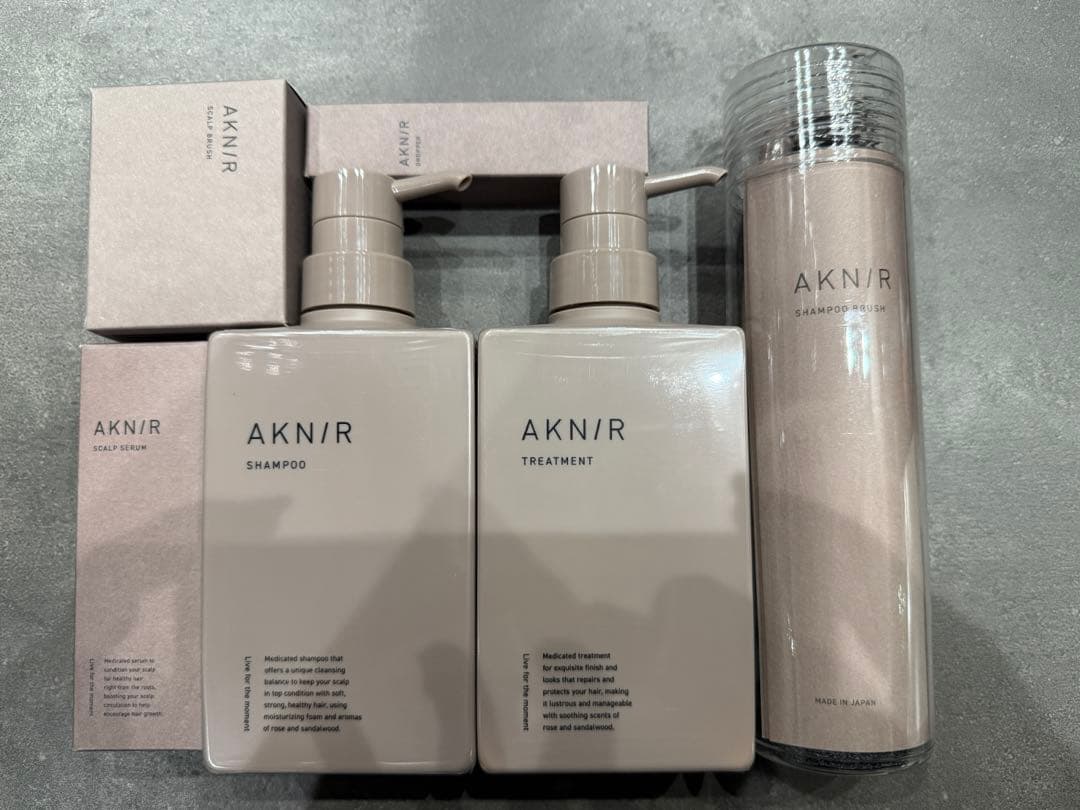 AKNIR シャンプー トリートメントセット 薬用ヘアシャンプー＆トリートメントセット｜AKNIR（アクニー） 公式