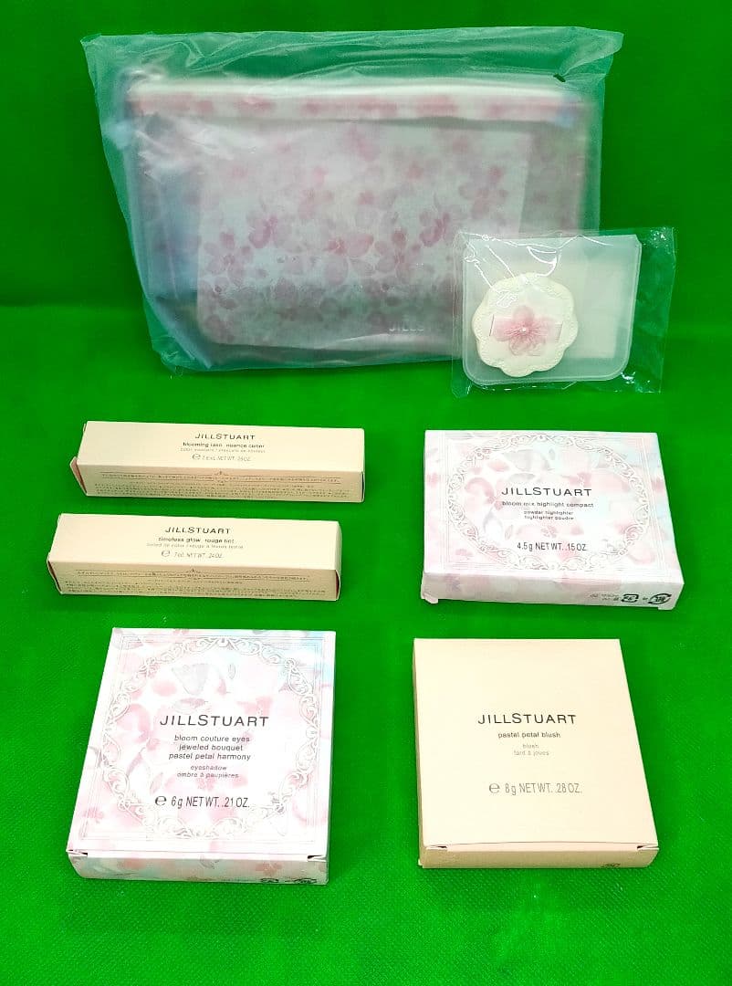 JILLSTUART・ジルスチュアート コスメ7点まとめ売りセット！新品未使用品 JILL STUART Fall CollectionNew Items & Limited Items2023年8月4日