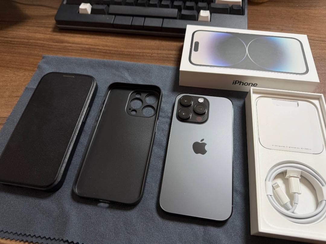 マカイオ iPhone 14 Pro スペースブラック 512GB おまけ Refurbished iPhone 14 Pro Max 512GB - Space Black (Unlocked) - Apple