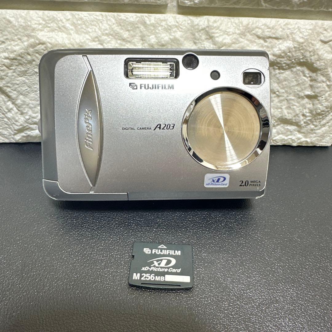 コンデジ 平成レトロ CCD FUJIFILM FinePix A203 動作品 コンデジ 平成レトロ CCD FUJIFILM FinePix A203 動作品