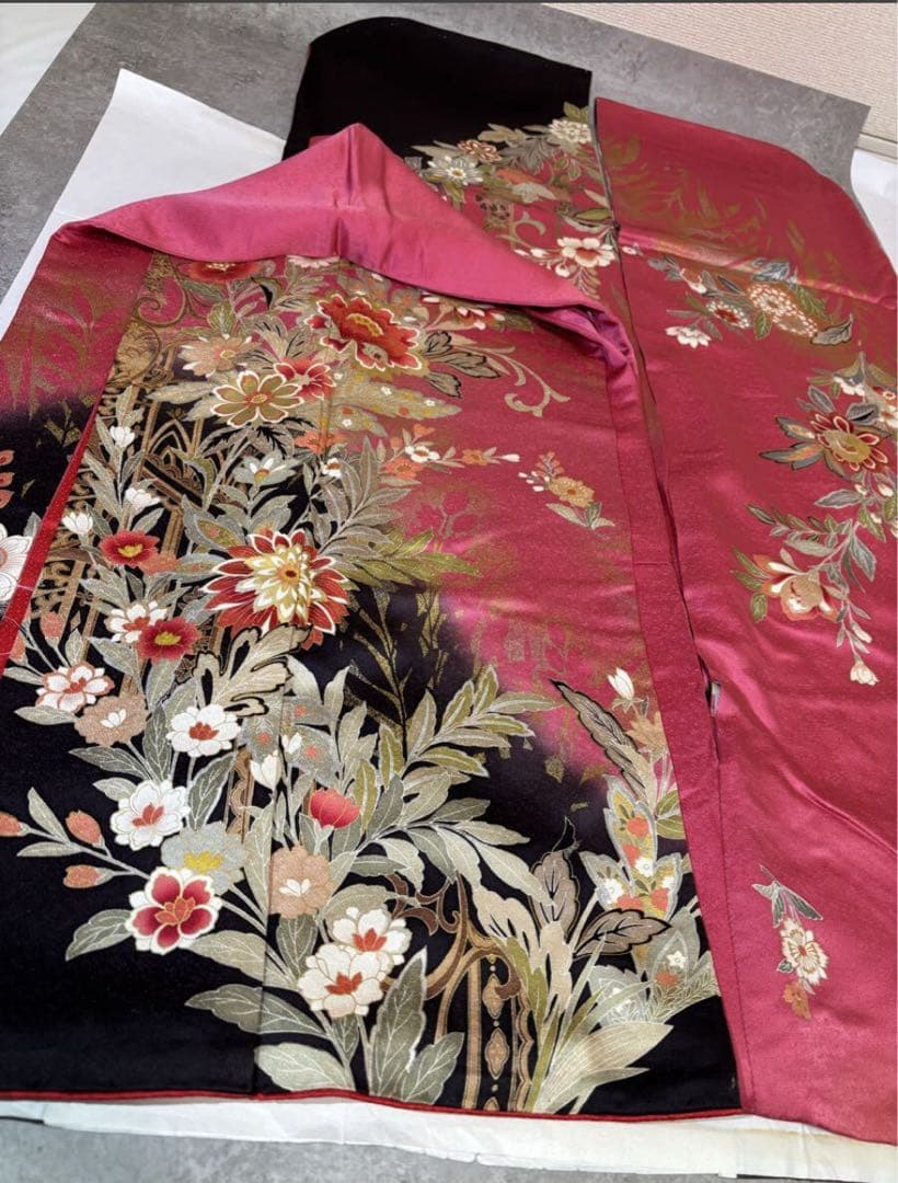 振袖 赤 花柄刺繍しつけ付きの通販はau PAY マーケット - 輸入雑貨の
