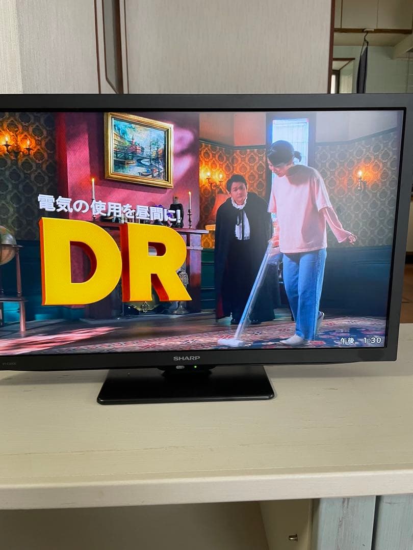 シャープ　22V型液晶テレビ　AQUOS 2T-C22DE Amazon | シャープ 22V型 液晶 テレビ AQUOS 2T-C22DE-W フル