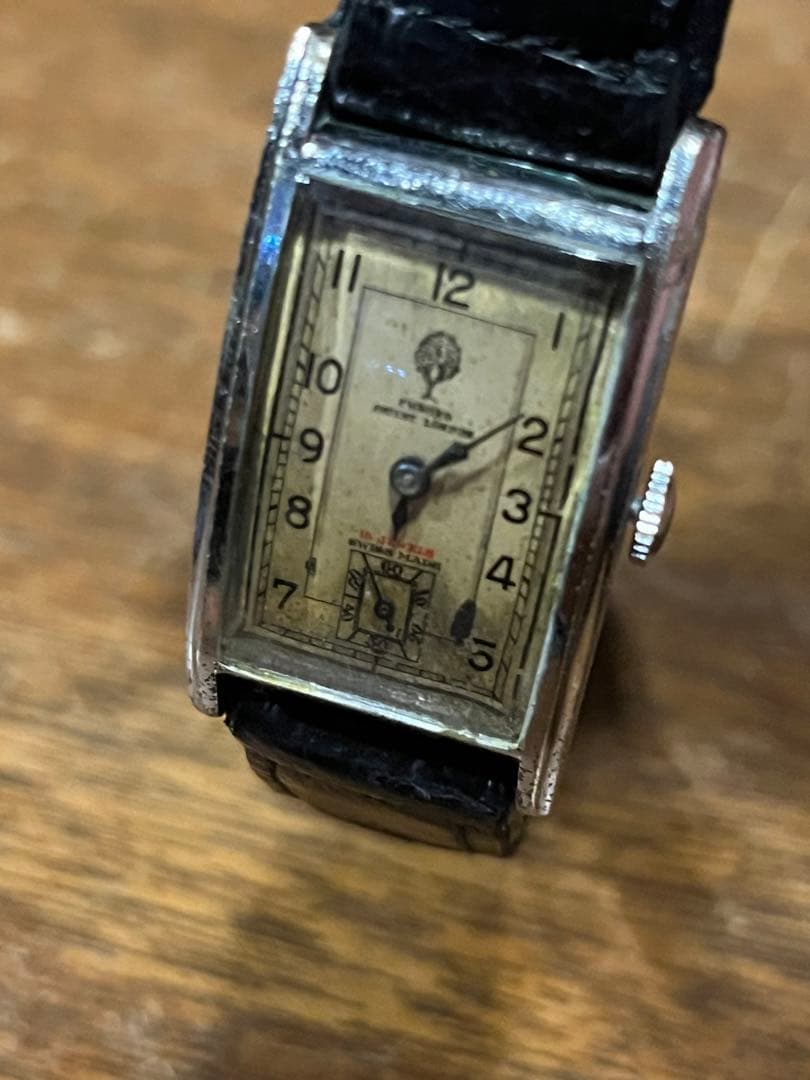 ヴィンテージ　MADE IN SWISS レクタンギュラー カーベックス 手巻 000000009694_EjSYoI4.jpg