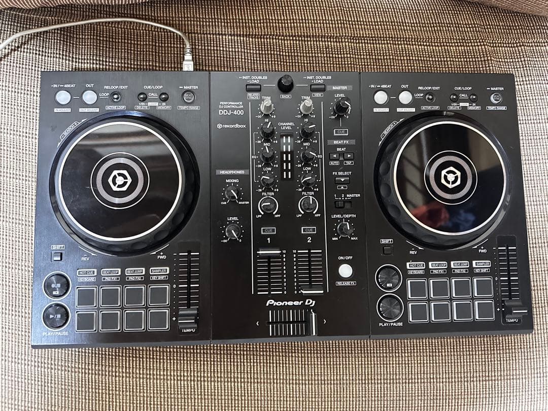 Pioneer DDJ-400 完動品 ケーブル付 DDJ-400後継機種】 Pioneer DJ DDJ-FLX4 + DM-40D (スピーカー)+選べる