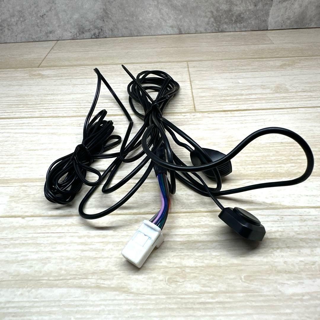 トヨタ純正音声認識マイク＆スイッチ ナビ裏8Pカプラー マイク部分