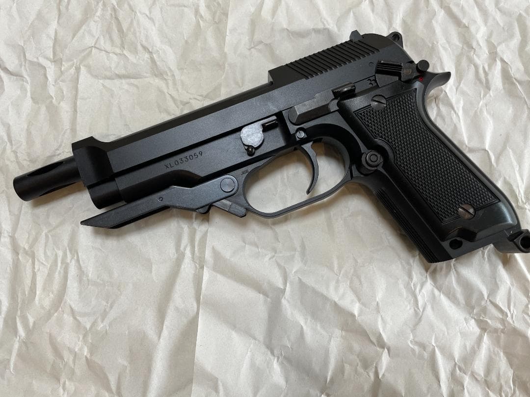 美品】KSC M93R-Cハンドガンブラック セカンドバージョンBB弾ボトル付