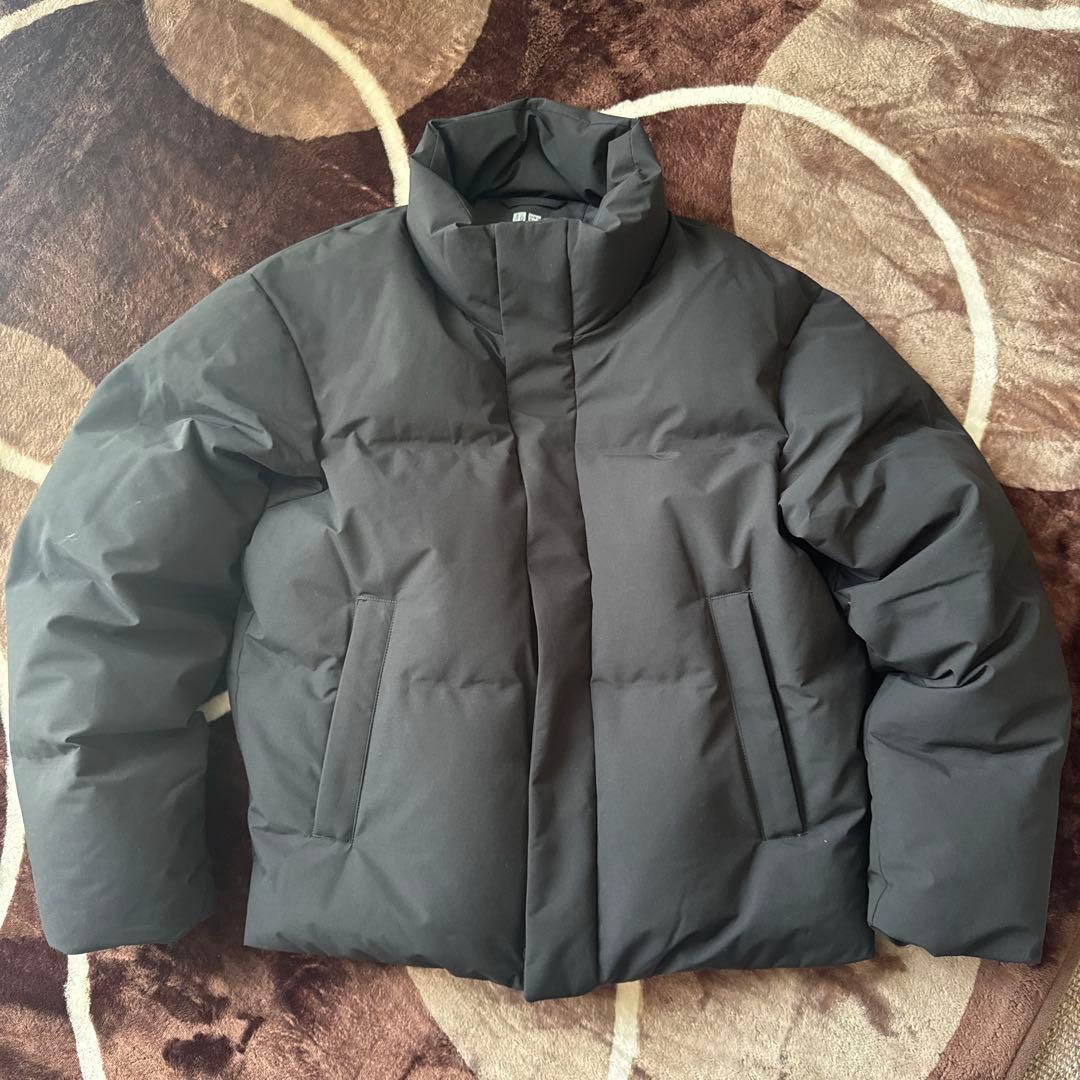 極美品】ユニクロ シームレスダウンジャケット ブラック M（試着のみ