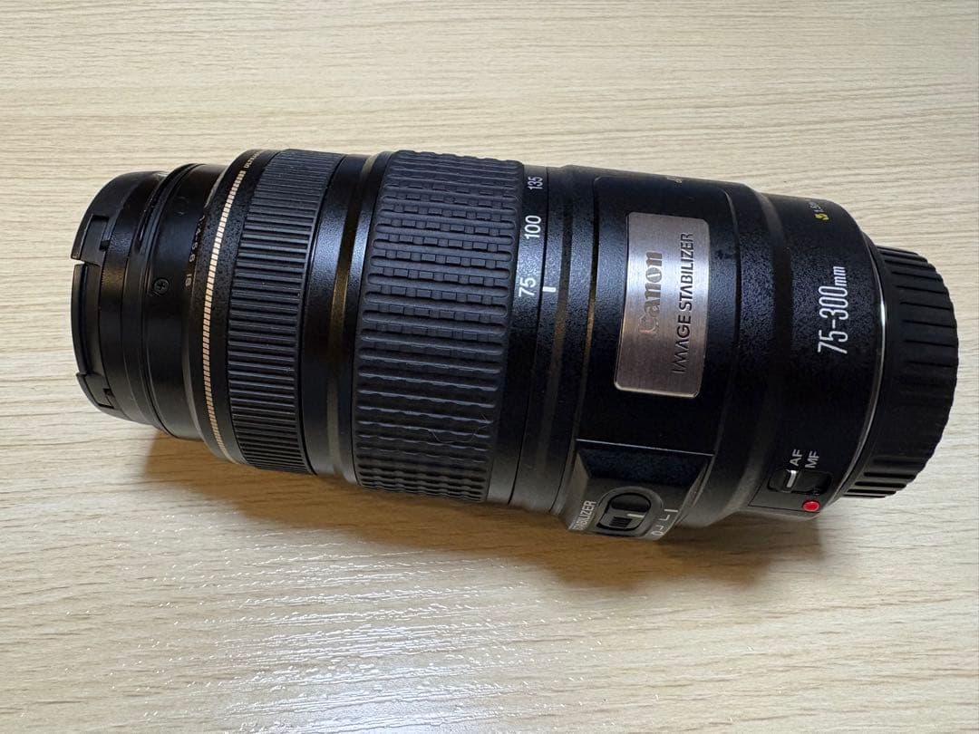 Yura　Canon EF 75-300mm F4-5.6 IS USM Amazon.com : Canon EF 75-300mm f/4-5.6 III Telephoto Zoom Lens for