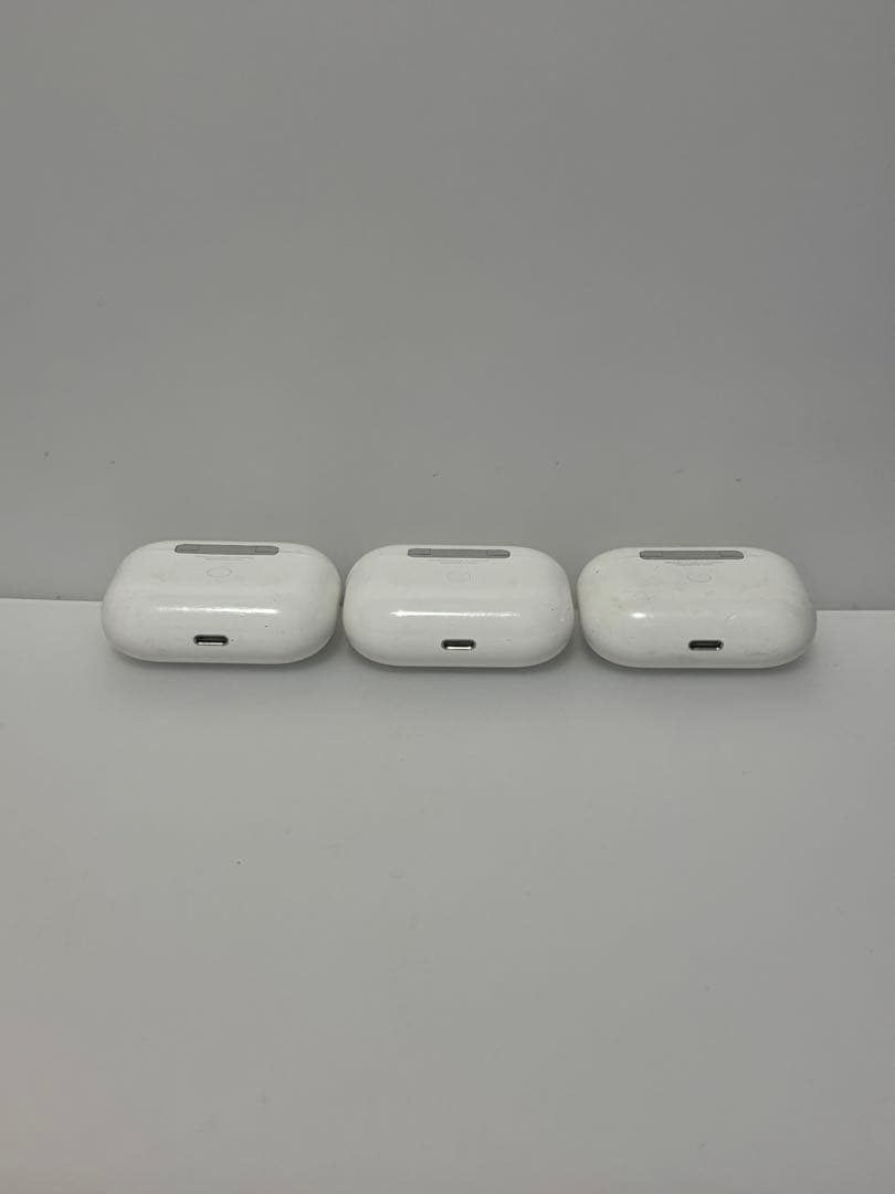 n*.様 《J7-221》AirPods本体 ホワイト 3個セット