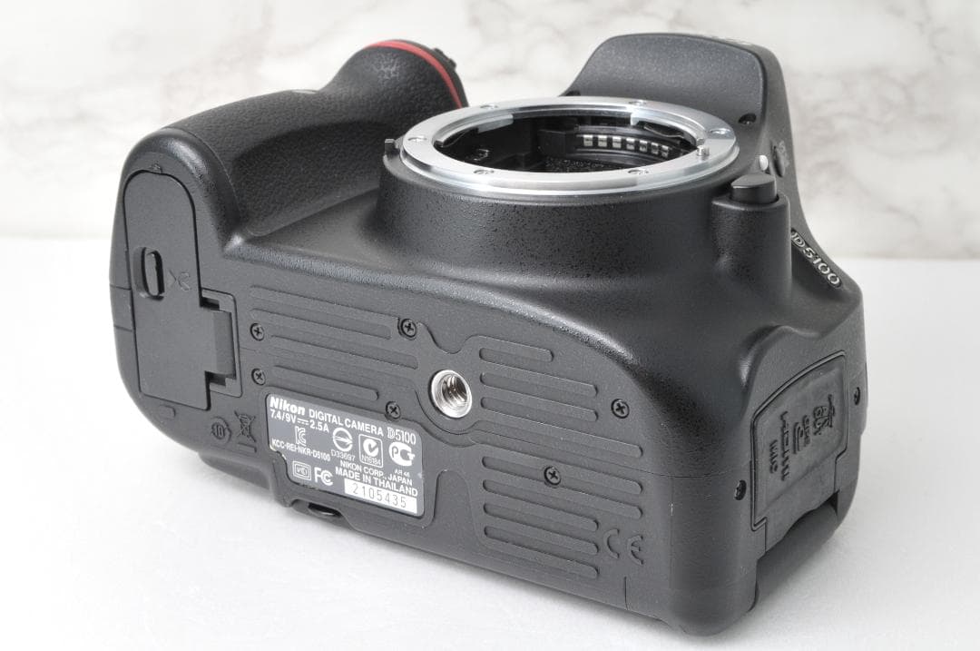 訳ありセール❣️動作品 Nikon D5100⭐️スマホ転送 ニコン 一眼レフ