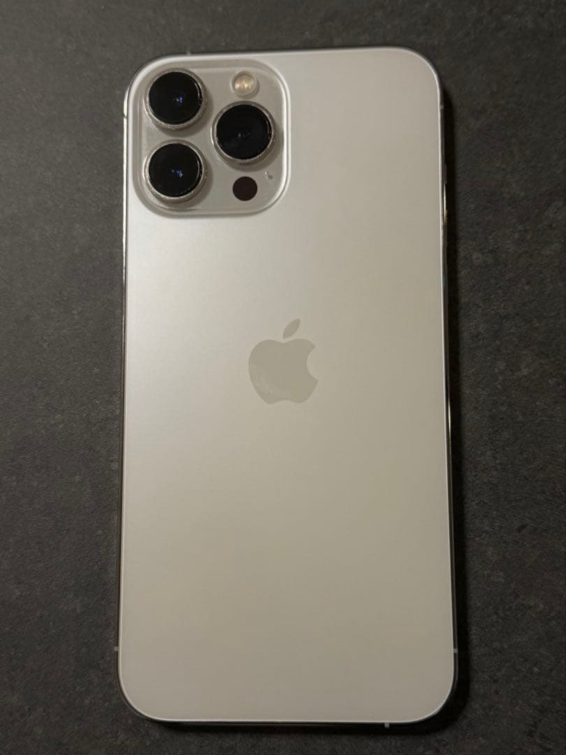 iPhone13promax シルバー 256GB バッテリー残量82% 研究報告] iPhone 13 Pro Max バッテリーに関する重要なメッセージを