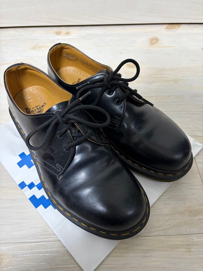 ドクターマーチン Dr.Martens 3ホール 1461 黒 26cm UK7 - メルカリ