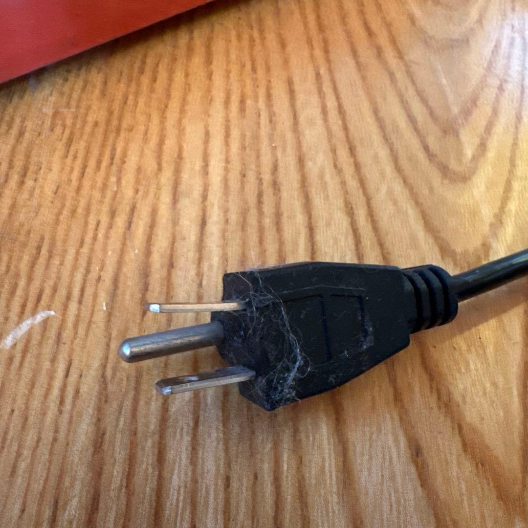 a*】様 アメリカ直輸入！バドワイザーの激レア冷蔵庫です！置くだけで