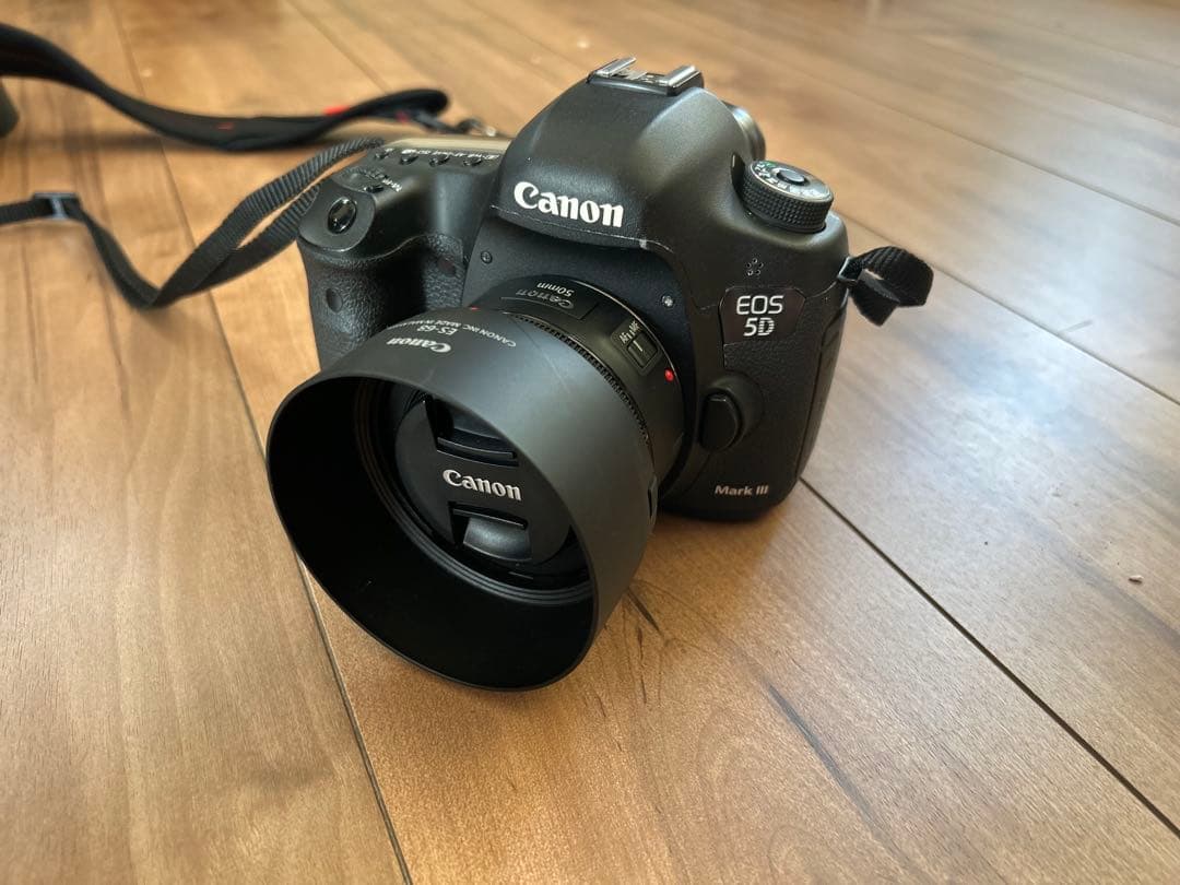 Canon EOS 5D MarkⅢ + EOS KISS 【付属品多数】 Amazon | 【整備済み品】 Canon デジタル一眼レフカメラ EOS 5D MarkII