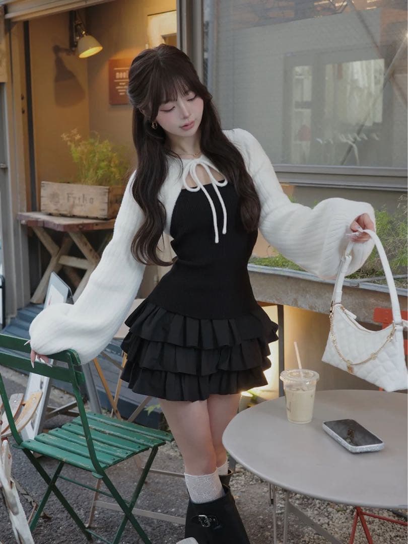 Darich ティアードフリルミニワンピース BLK - メルカリ