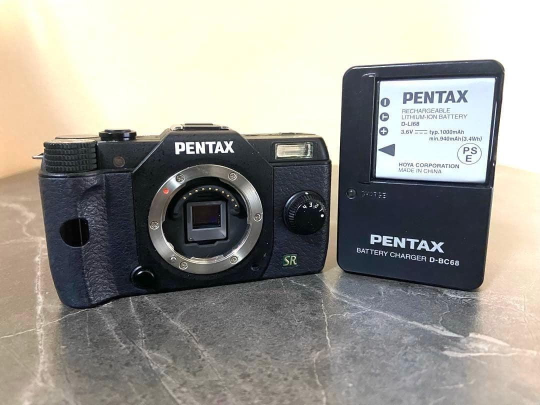 PENTAX Q7 ボディ ブラック Pentax Q7 12.4 Megapixel Mirrorless Camera Body Only Black