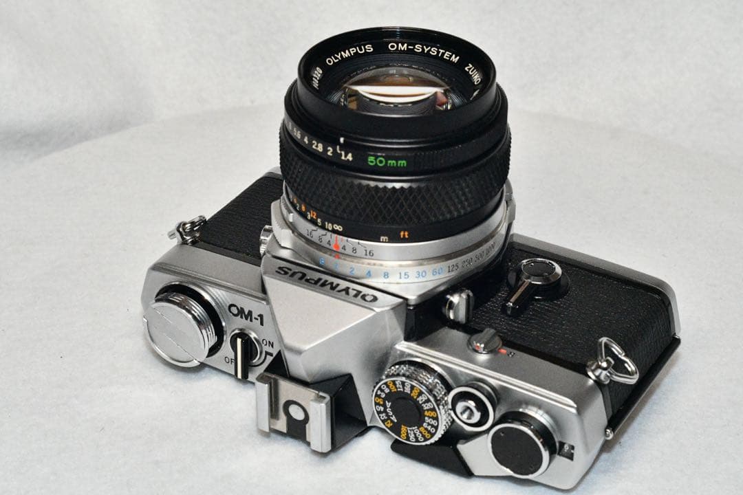お値引き《動作品》OLYMPUS OM-1+標準レンズ付き a402