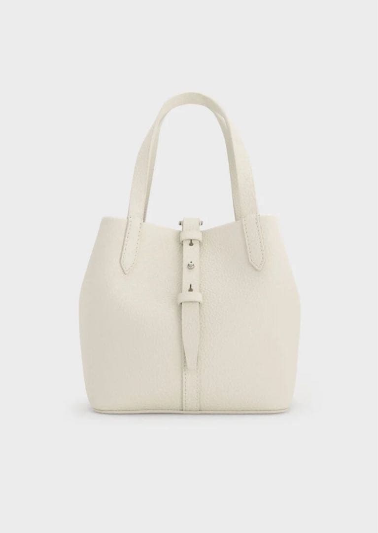 CHARLES & KEITH Beryl ベリル リサイクルレザーバケツバッグ Beryl ベリル リサイクルレザーバケツバッグ - クリーム | CHARLES