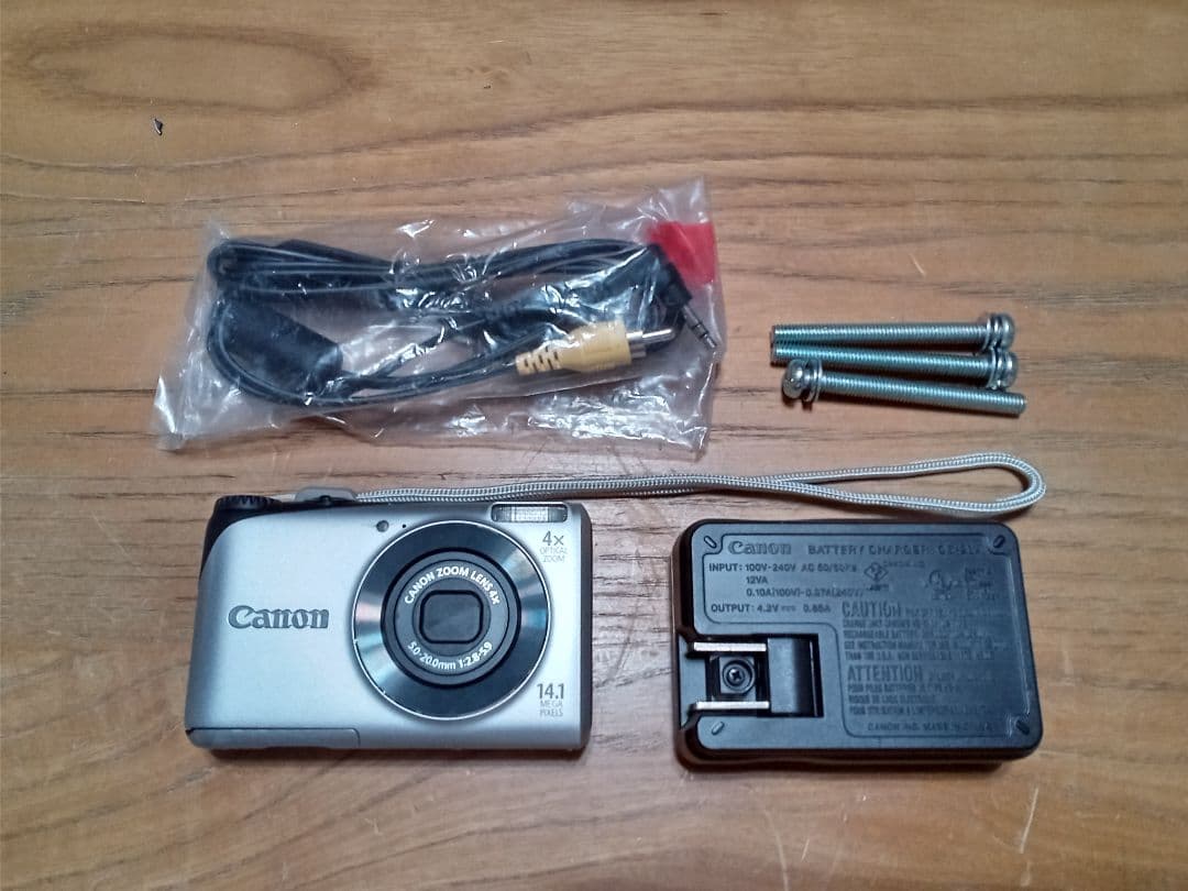 【動作確認済・美品】Canon PowerShot A2200 シルバー 箱付き Amazon.com : Canon Powershot A2200 14.1 MP Digital Camera with 4x