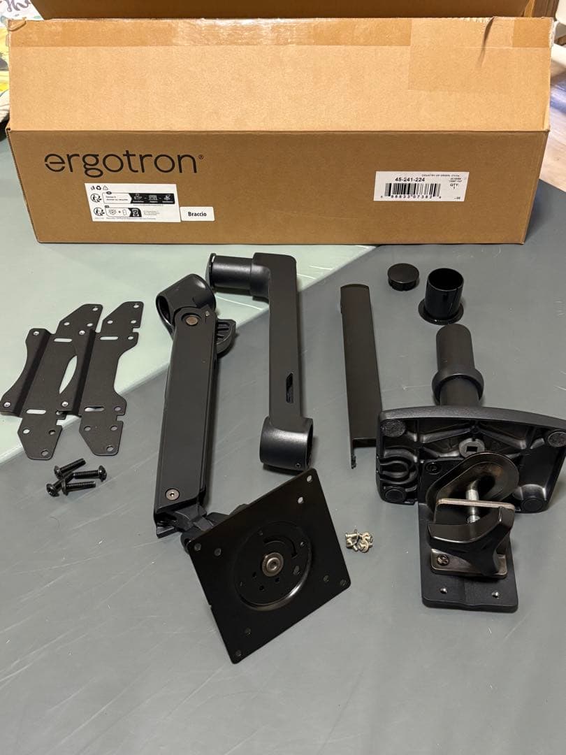 エルゴトロン ERGOTRON モニターアーム LX VESA変換プレート付き Amazon.co.jp: Ergotron (エルゴトロン) – LX シングルモニターアーム