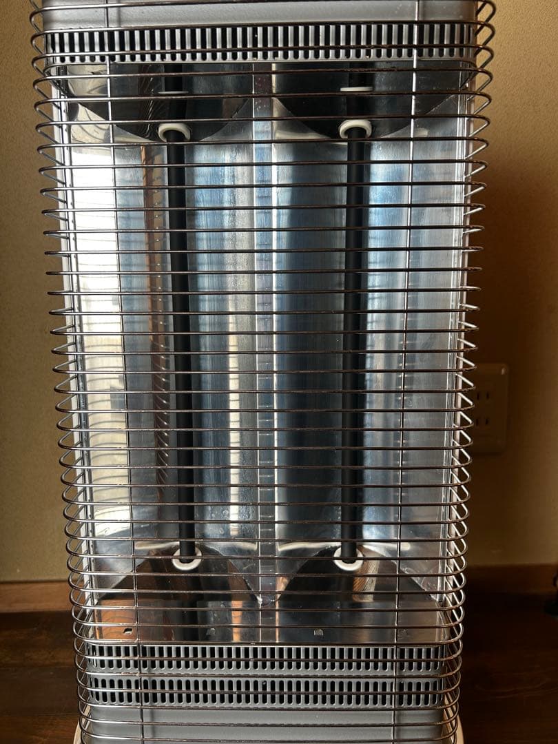 DAIKIN ダイキン ERFT11XS-W 遠赤外線ヒーター 20年製