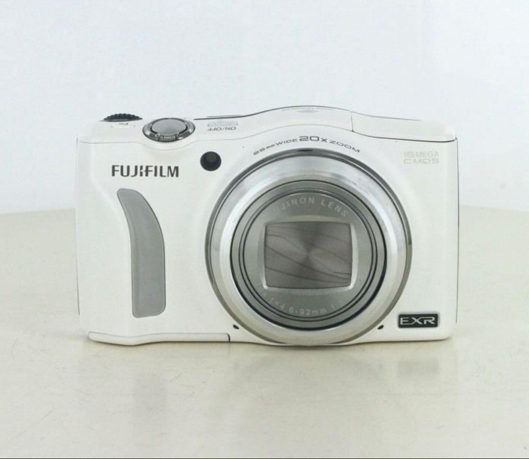 FUJIFILM F800EXR 20倍ズーム ホワイト Amazon | FUJIFILM デジタルカメラ FinePix F800EXR 光学20倍 ホワイト