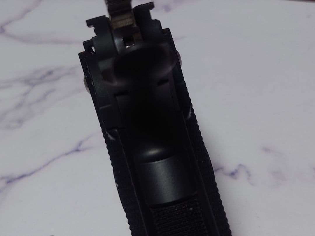 STI 2011 ミドルフレーム + グリップ 東京マルイ ハイキャパ 用 - メルカリ