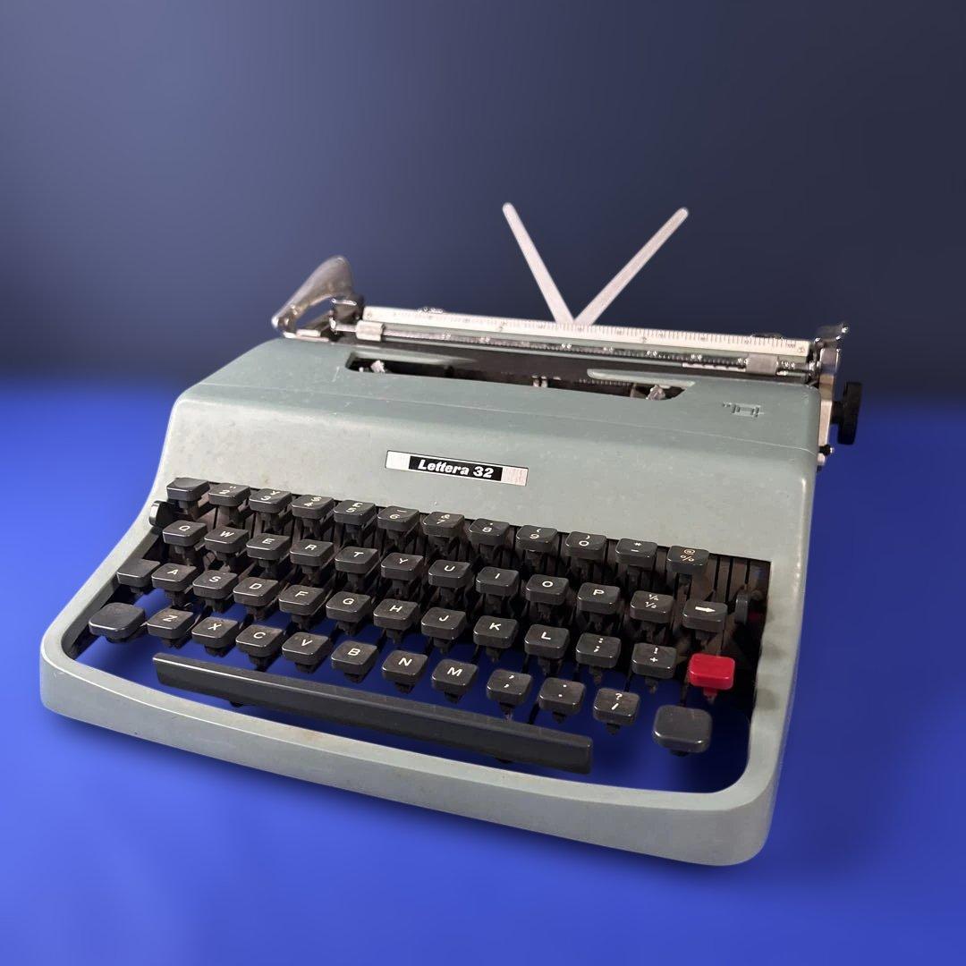 【初期型】olivetti Lettera 32 オリベッティ タイプライター olivetti Lettera 32 プレミアム中古タイプライター｜タイプライター