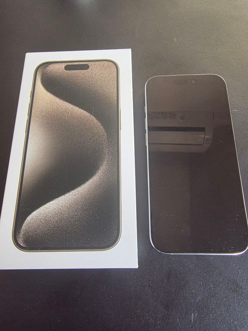 Apple iPhone 15 Pro ナチュラルチタニウム　SIMフリー iPhone 15 Pro 512GB - ナチュラルチタニウム（SIMフリー）[整備済製品