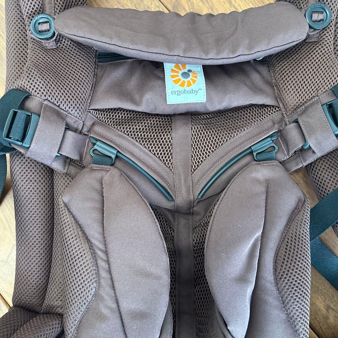 未使用ergobaby 抱っこ紐 ブラウン OMNI360