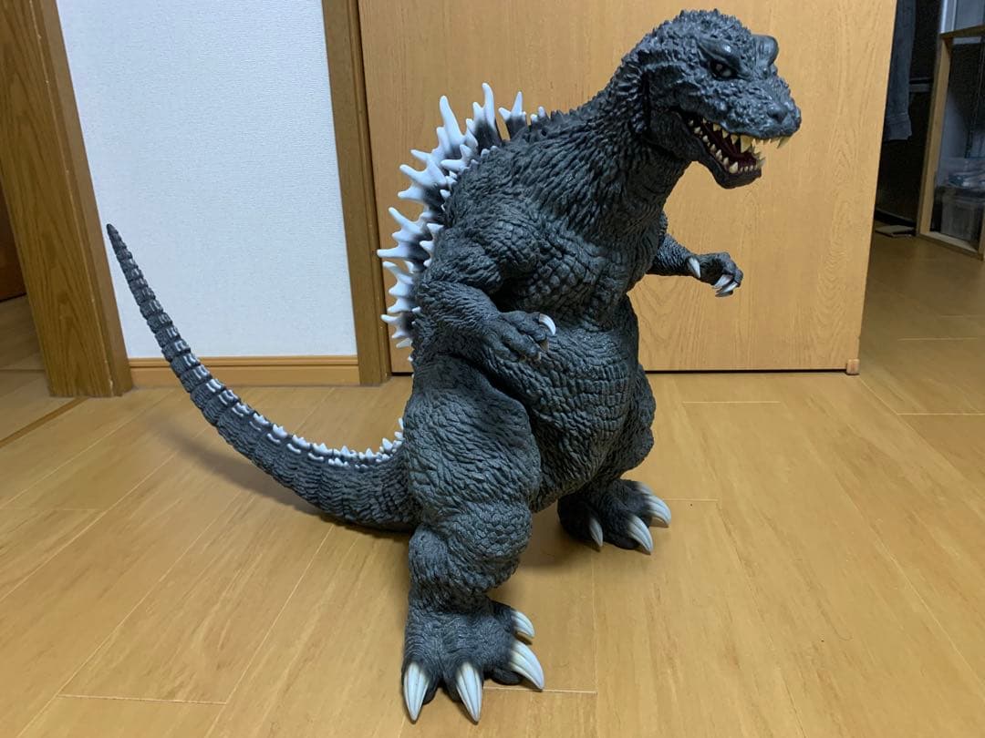 legacy series ゴジラ2001 ギガンティック - メルカリ