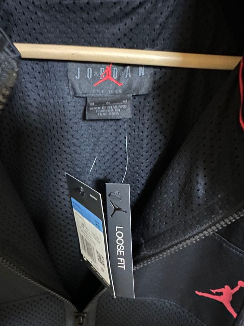 Jordan ナイロンジャケット セットアップ 黒（上M・下S）