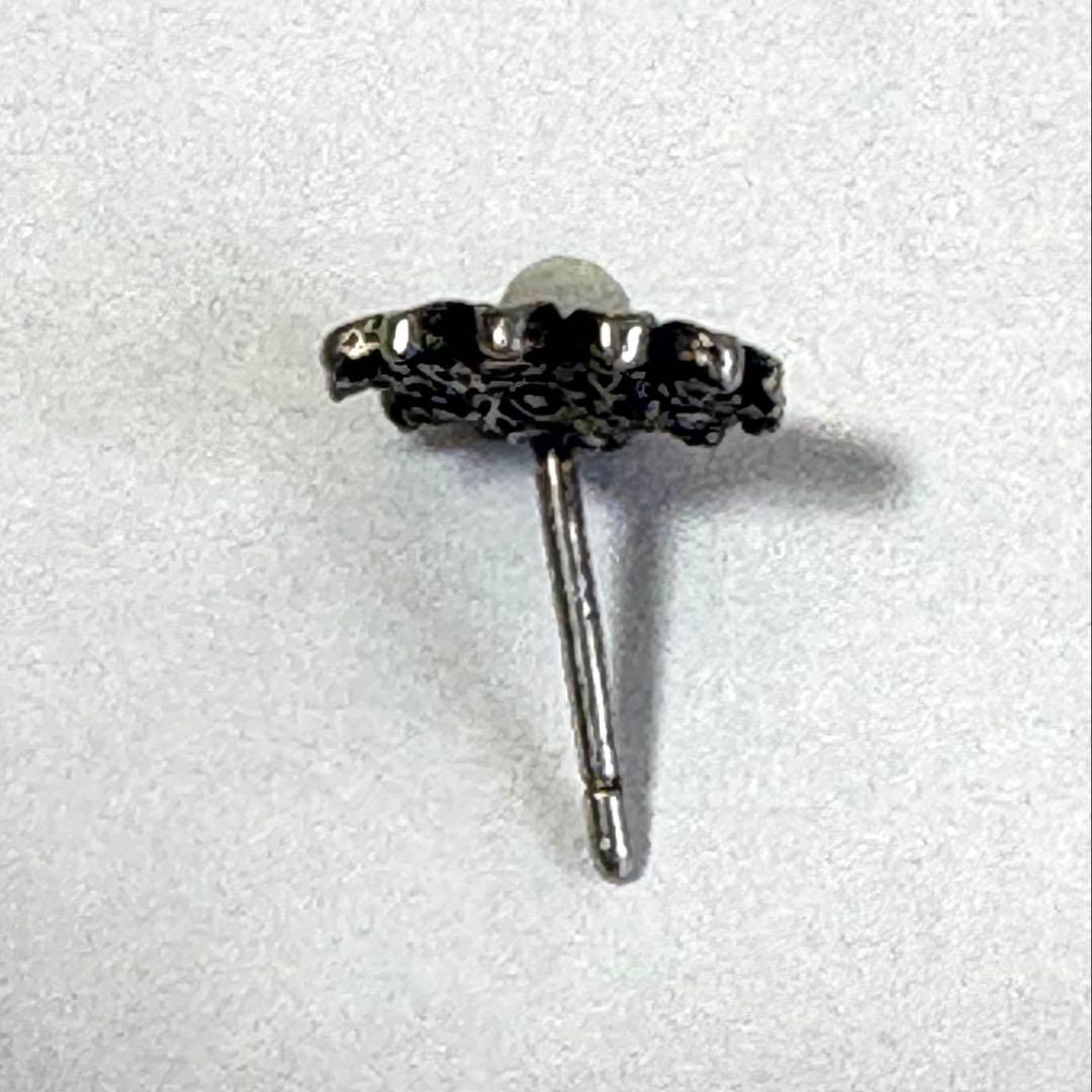 GUCCI ピアス 片耳のみ フラワー シルバー 正規品 - メルカリ