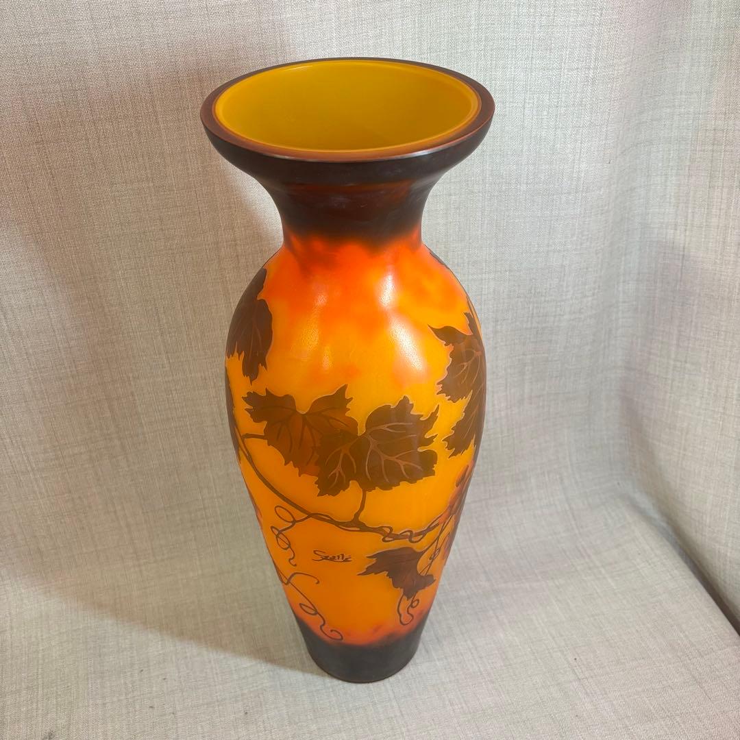 ガレ風 花瓶 ガラス細工 グレープ フラワーベース アンティーク 西洋 欧風 Galle ガレ 花文 フラワーベース 被せガラス 1900年代初頭 | 古美術ささき