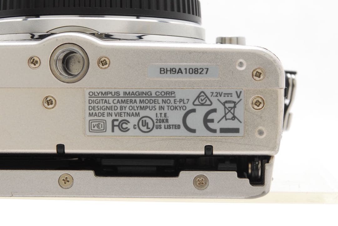 ✨極美品✨オリンパス E-PL7 ボディ❤️ショット数わずか3,272回