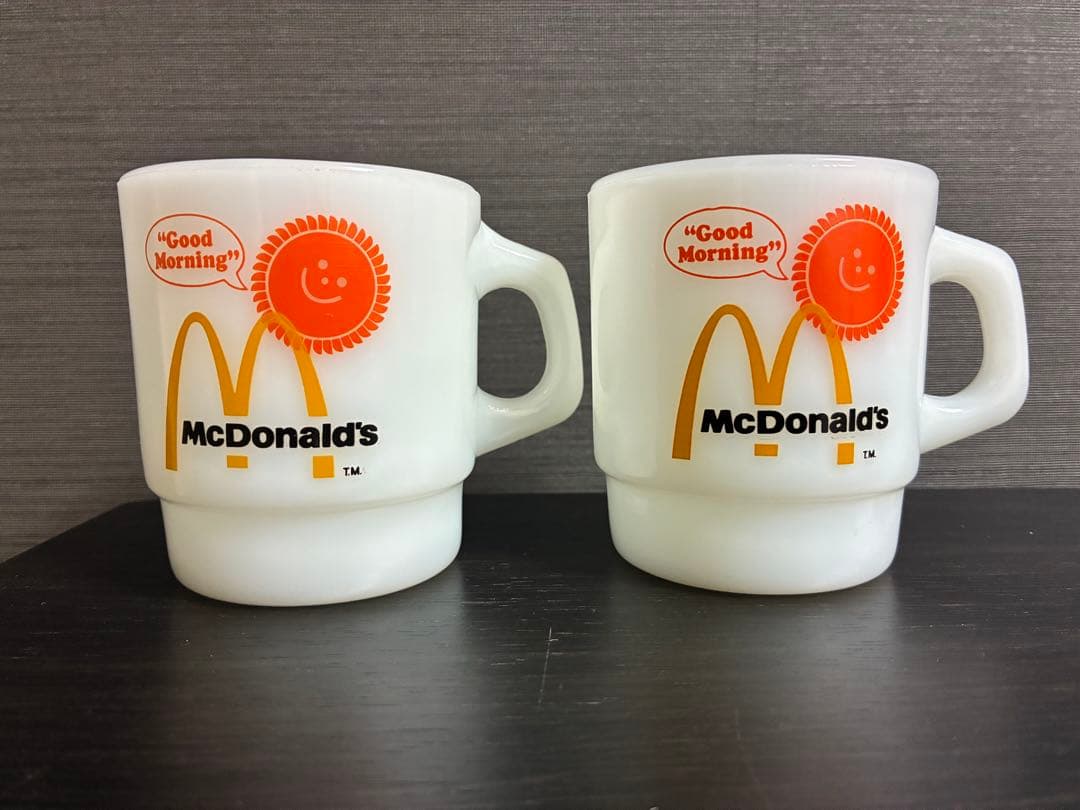 A*.様 Fire-king McDonald's マグカップ 2個セット レトロな雰囲気がたまらない「ファイヤーキング」のマグカップを紹介