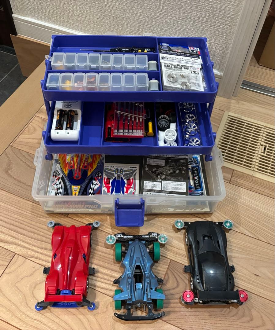 ミニ四駆セット パーツ＆収納ボックス付き - メルカリ