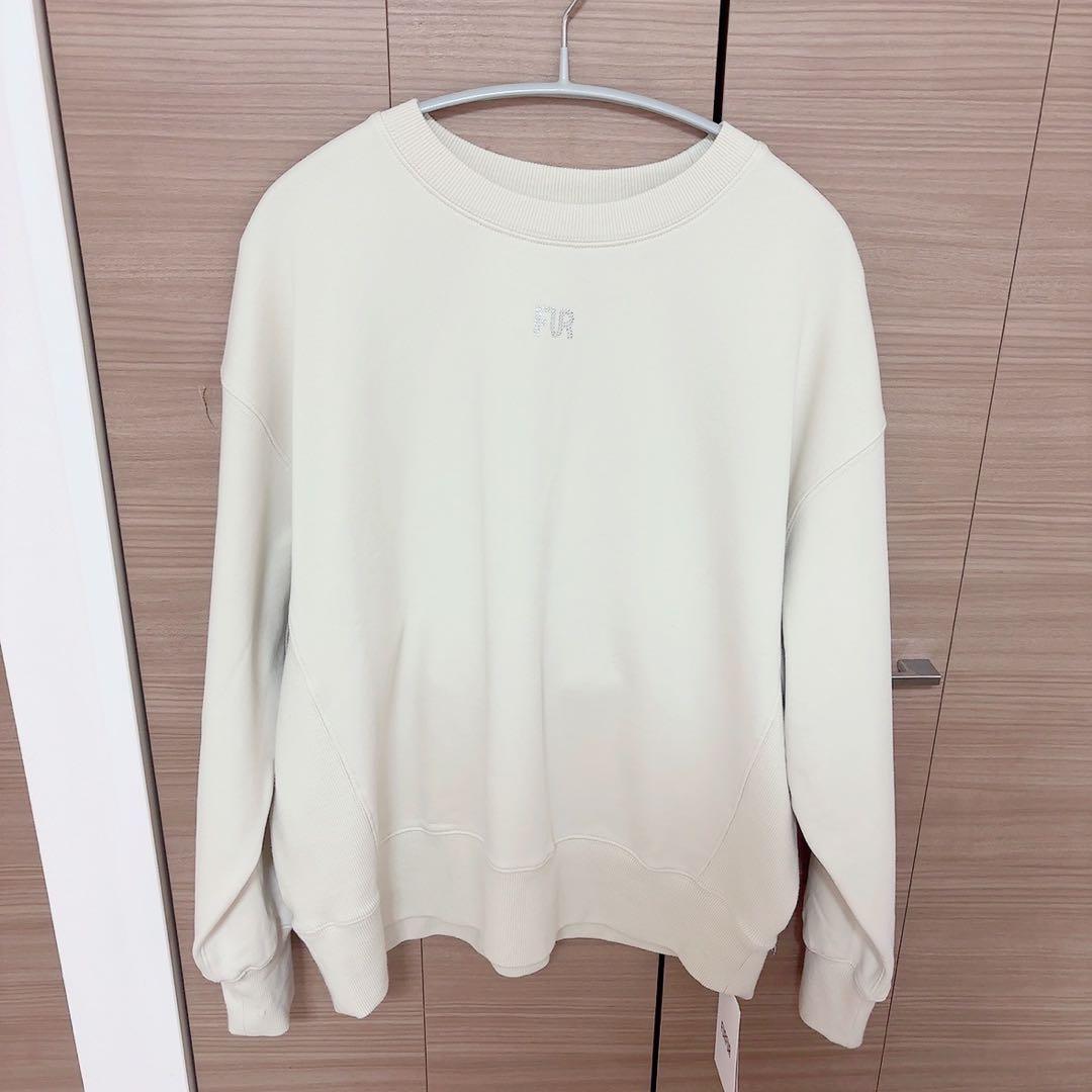 新品未使用】FURFURクリスタルロゴスウェットセット アイボリー - メルカリ
